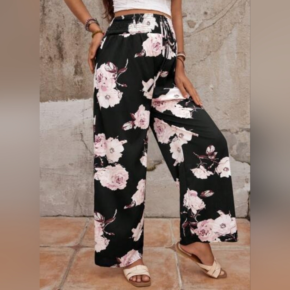 EUC - Plus Size Floral Wide-Leg Pants - 3X/18